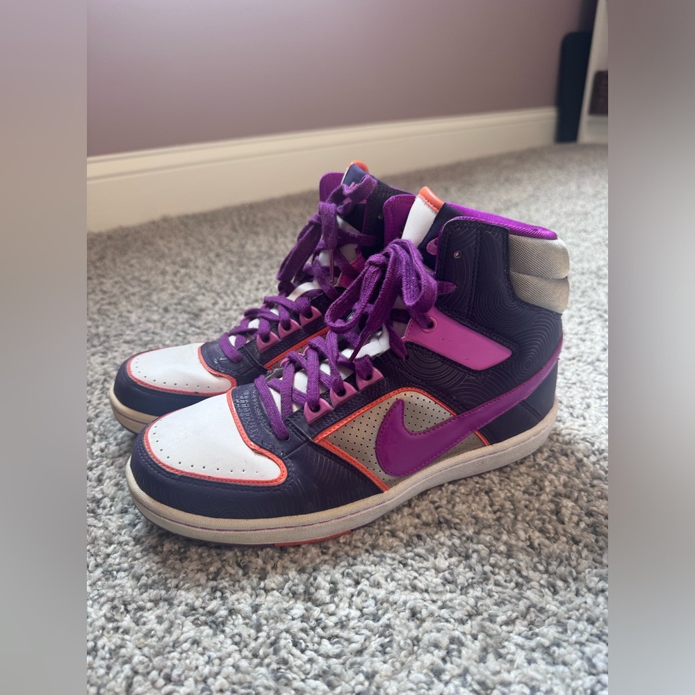 NIKE WOMEN'S DELTA HIGH LITE METALLIC SILVER PURPLE PLUM 365949-051 SHOES SIZE 9